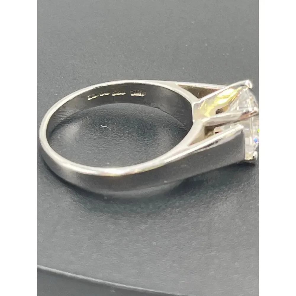 Domonique Women's Sterling Silver 925 Cubic Zirconia DQ CZ Solitaire Ring Sz 7.5
